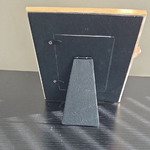 Floral Accent Picture Frame - Picture 8 of 11